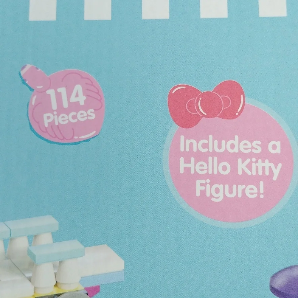 Hello Kitty Pool Party Building Bricks Set